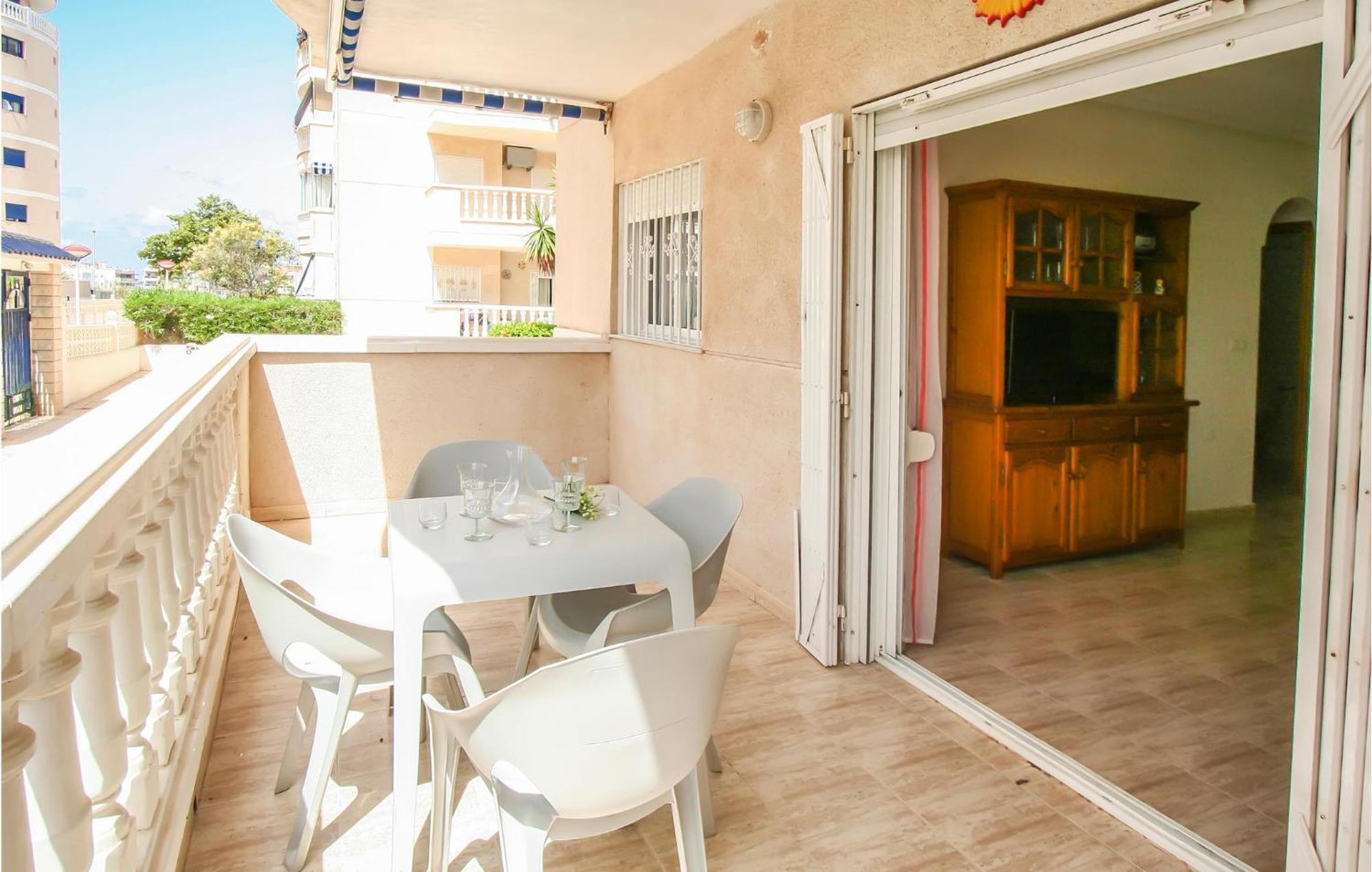 1 Bedroom Nice Apartment In Los Ареналес-дель-Соль Экстерьер фото
